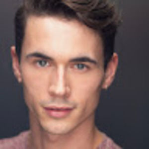 Meet your Posher, Troy